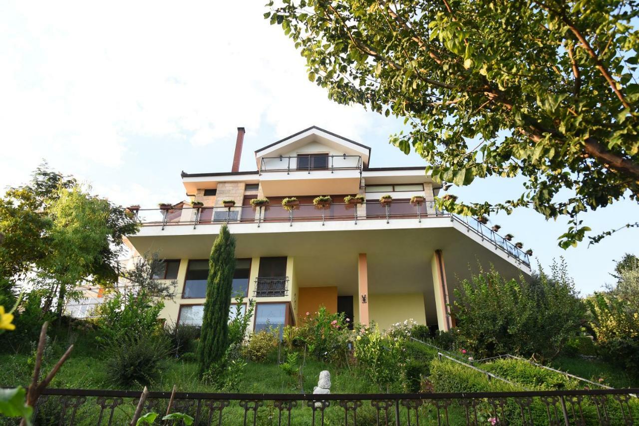 #Ioniahouse Surrel Villa ติรานา ภายนอก รูปภาพ